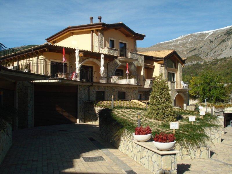 Tassido Coda Resort Scanno Luaran gambar